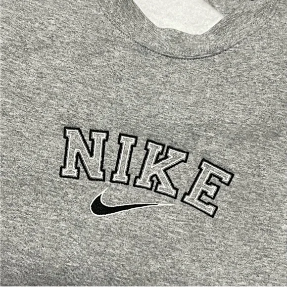 Grey Classic Nike Spellout Crewneck - Picture 2 of 3